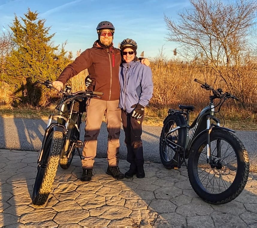 2023-12-17-00-03-39-252-01